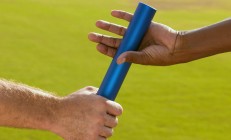 九游体育-字母哥主宰比赛走向，勇士节奏掌控快船，双雄并起的联盟新格局