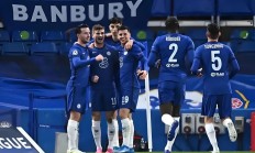 九游娱乐网页-切尔西客场获胜，英超季后赛前景喜人