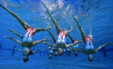 九游中国-巴西险胜挪威，马丁内利高光表现，桑巴舞步下的北欧坚冰