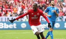 九游娱乐入口-斯图加特队员状态神勇，引起球探关注