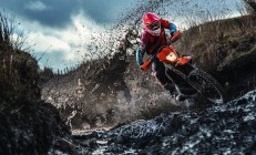 九游体育APP-塔图姆贡献制胜表现，北京队打穿老鹰