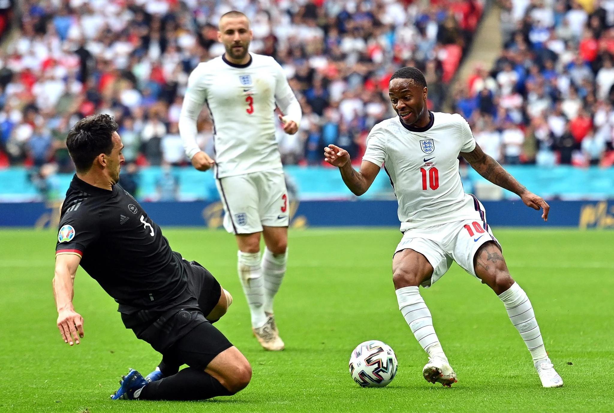 瑞士队惊险逆转苏格兰,晋级欧洲杯 瑞士队惊险逆转苏格兰,晋级欧洲杯