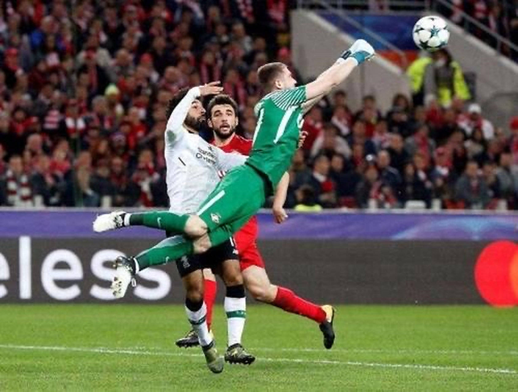 摩纳哥客场战胜斯特拉斯堡,重返联赛前四 摩纳哥客场战胜斯特拉斯堡,重返联赛前四